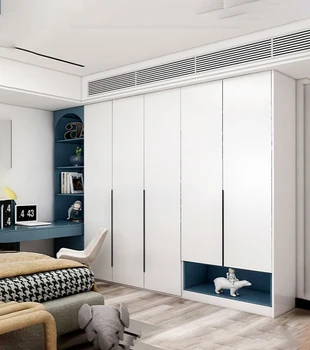 Современный минималистичный гардероб для мальчика, семейная спальня, выходящая дверь, небольшой блок, детская многофункциональная комбинация из массива дерева.